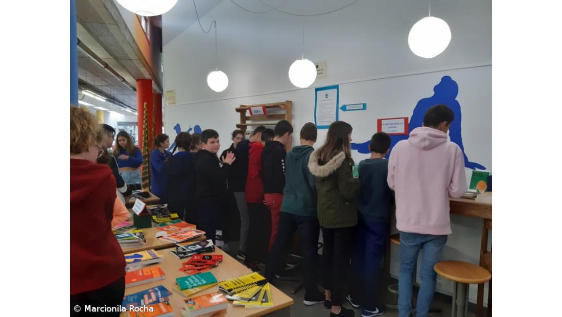Iª Feira do Livro da Biblioteca da ESLagoa – Imagem 3