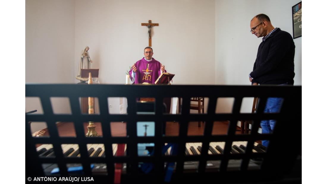 Quando a missa e as palavras de conforto chegam pelas redes sociais – Imagem 4