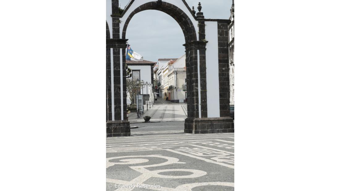 Cadeias de transmissão em Ponta Delgada "sob investigação"