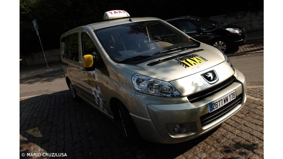 Adesão ao programa "Táxi Seguro" abaixo das expectativas