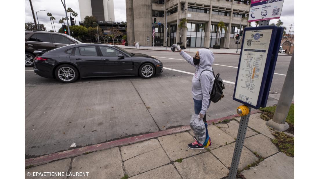 Desemprego atinge mais de metade dos residentes em Los Angeles