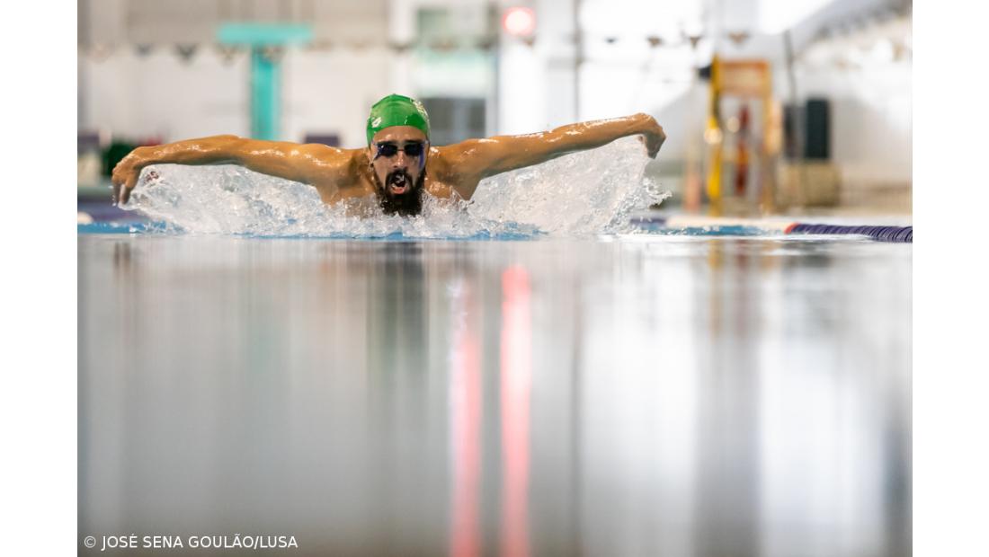 “Mais estranho do que dois meses sem piscina, é não saber próximo objetivo” 