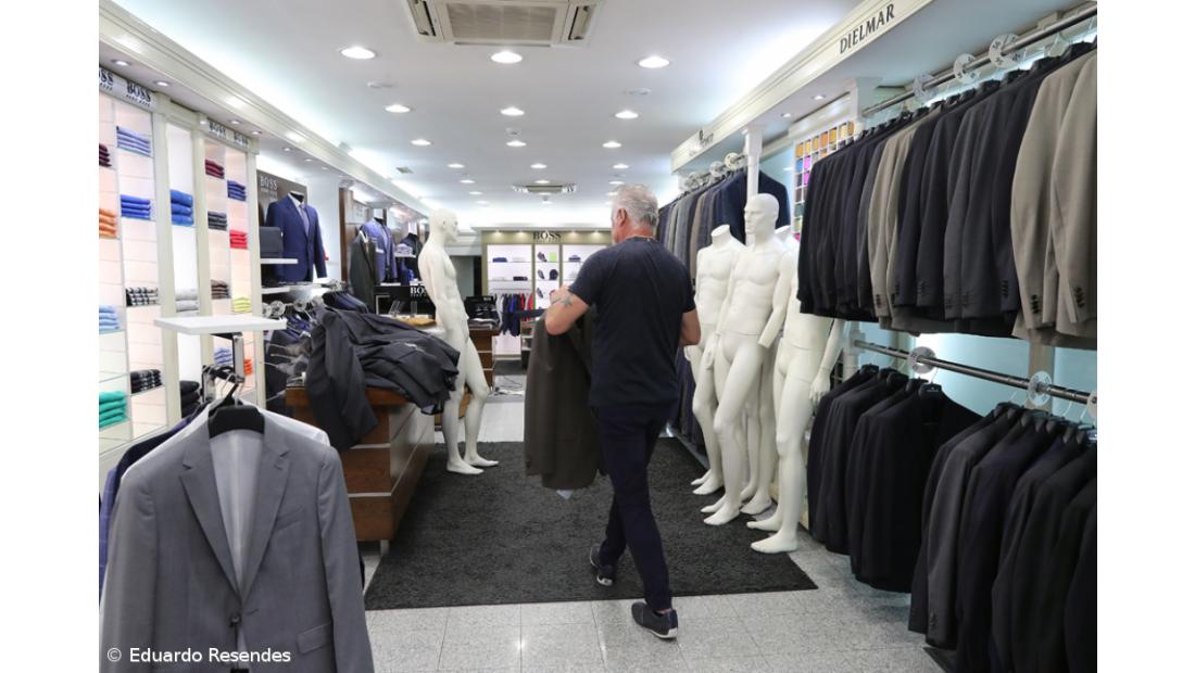 Indústria e comércio de São Miguel reabrem sexta-feira, administração regional na segunda-feira – Imagem 8