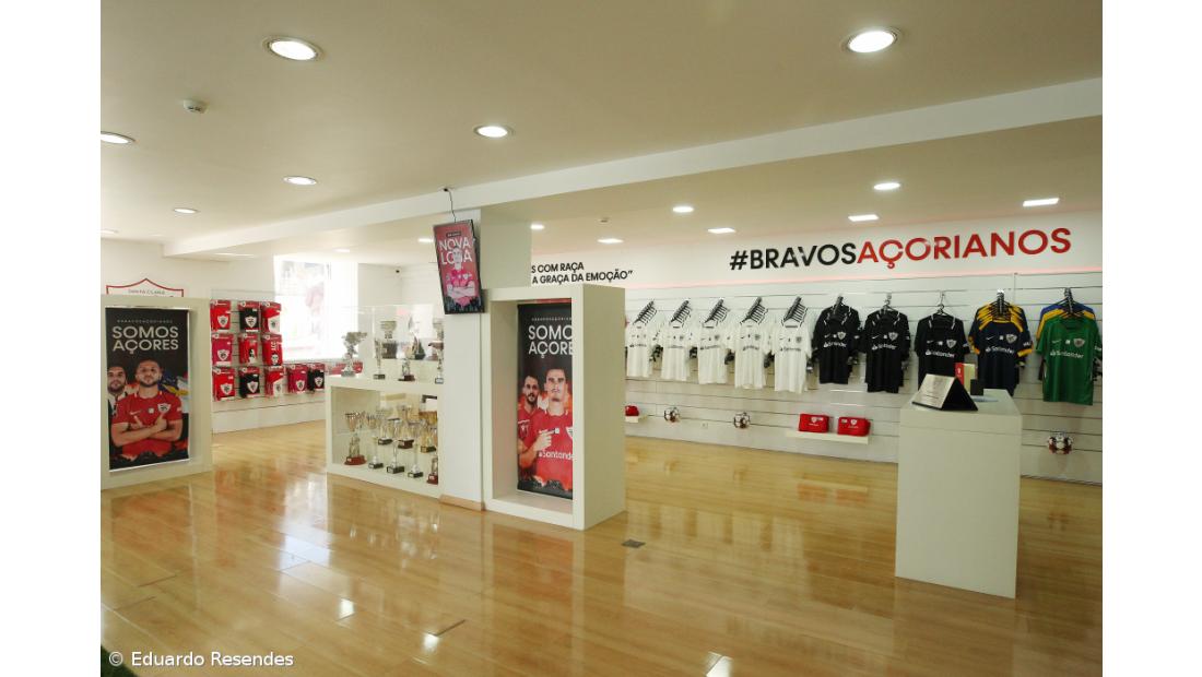 Santa Clara reabre loja a 25 de maio