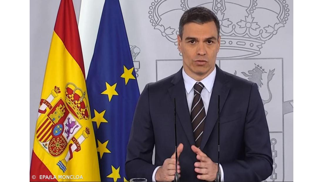 Obrigação de usar máscara no exterior termina "em breve"