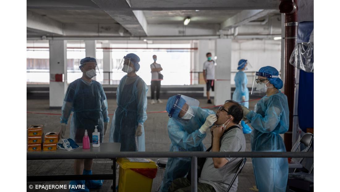 Hong Kong reduz quarentenas obrigatórias de 21 para 14 dias