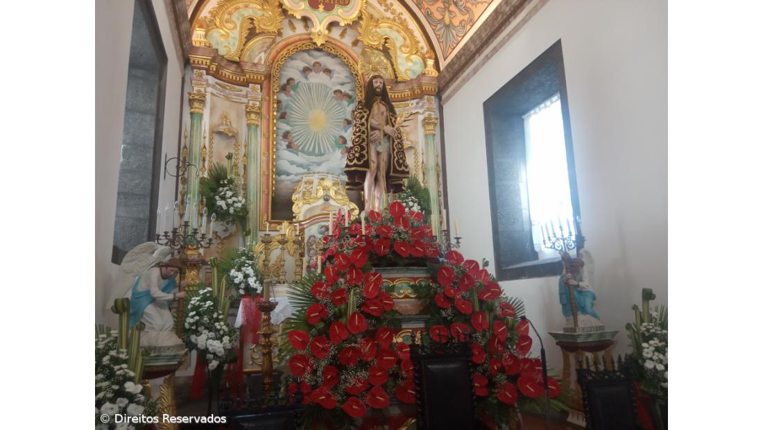 “The saint has a look that speaks”  – Imagem 3