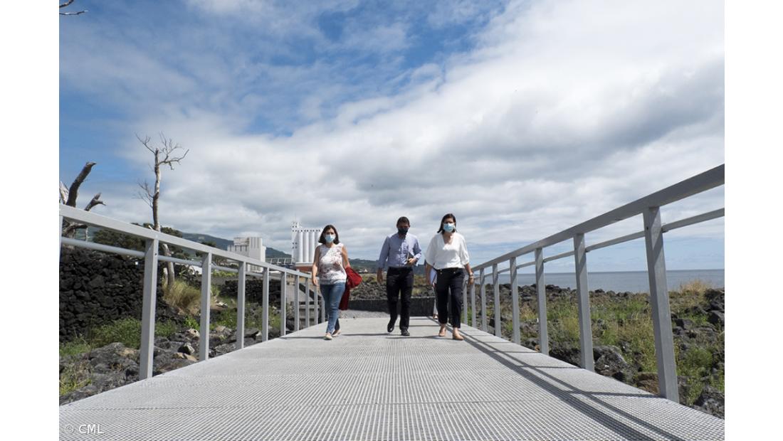 Autarca da Lagoa visita obras na orla costeira – Imagem 2