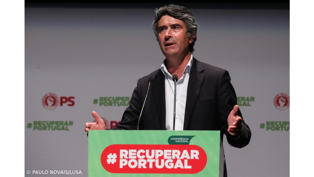 José Luís Carneiro aponta descentralização e eleições nos Açores como prioridades do PS