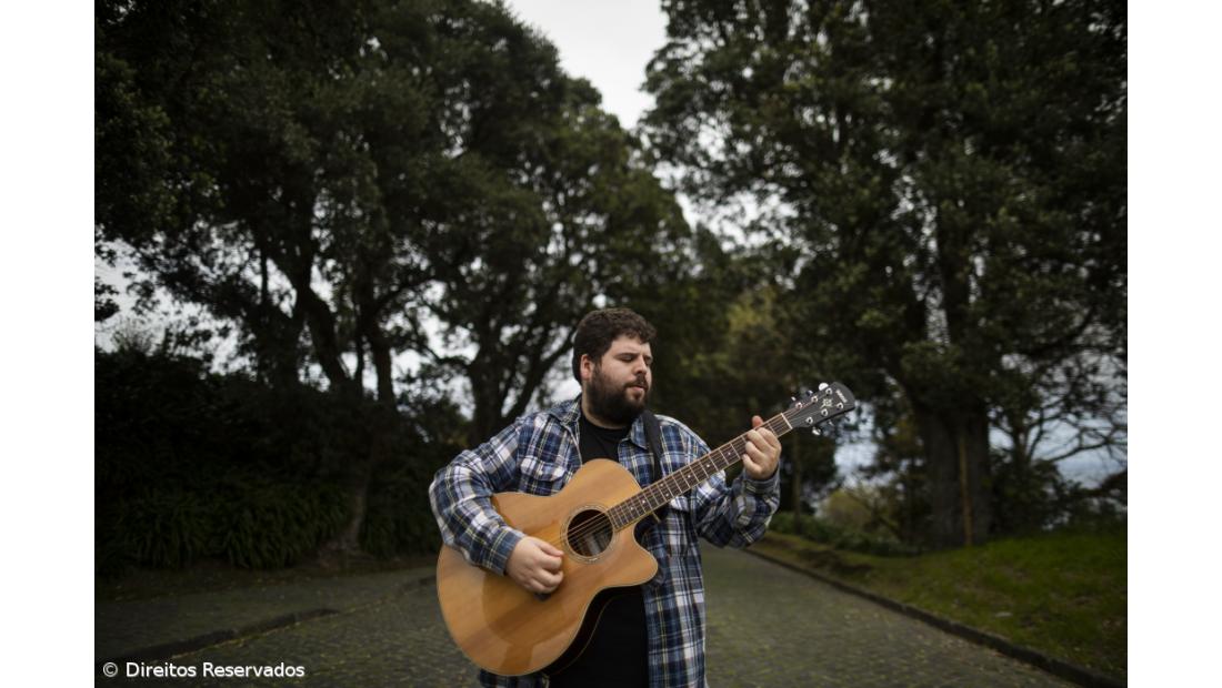 João Moniz vence 'Melhor Projeto' e 'Melhor Letra' do Angra Sound Bay 2020