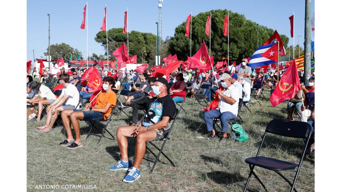 Avante!: Jovens democratas-cristãos pedem fiscalização ao recinto comunista – Imagem 2