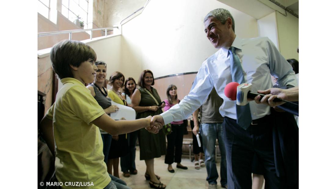 Escola da Lagoa seleccionada para programa da Microsoft