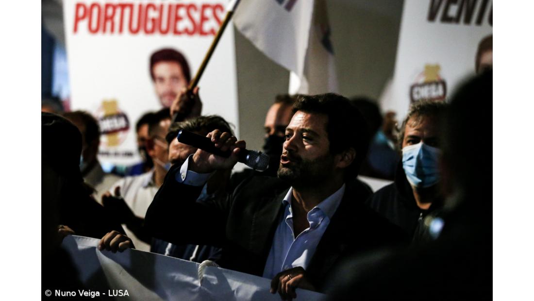 Ventura queixa-se de Ana Gomes, ataca Costa e chama “travesti de direita” a Rio