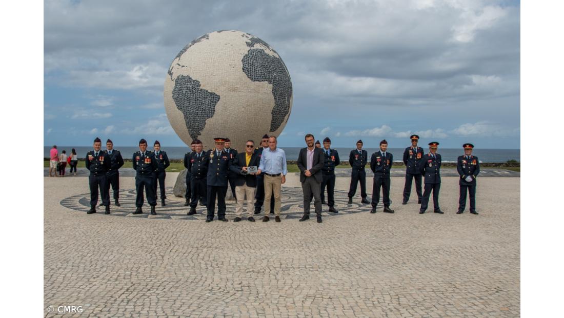 Bombeiros homenageiam emigrantes na Ribeira Grande