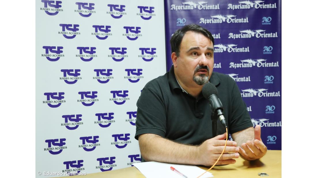 “É vital subirmos um lugar na nossa intervenção política com um grupo parlamentar”