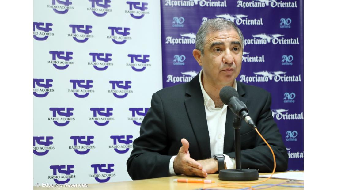 Líder do PSD/Açores afirma estratégia para a década na pobreza, saúde, educação e turismo