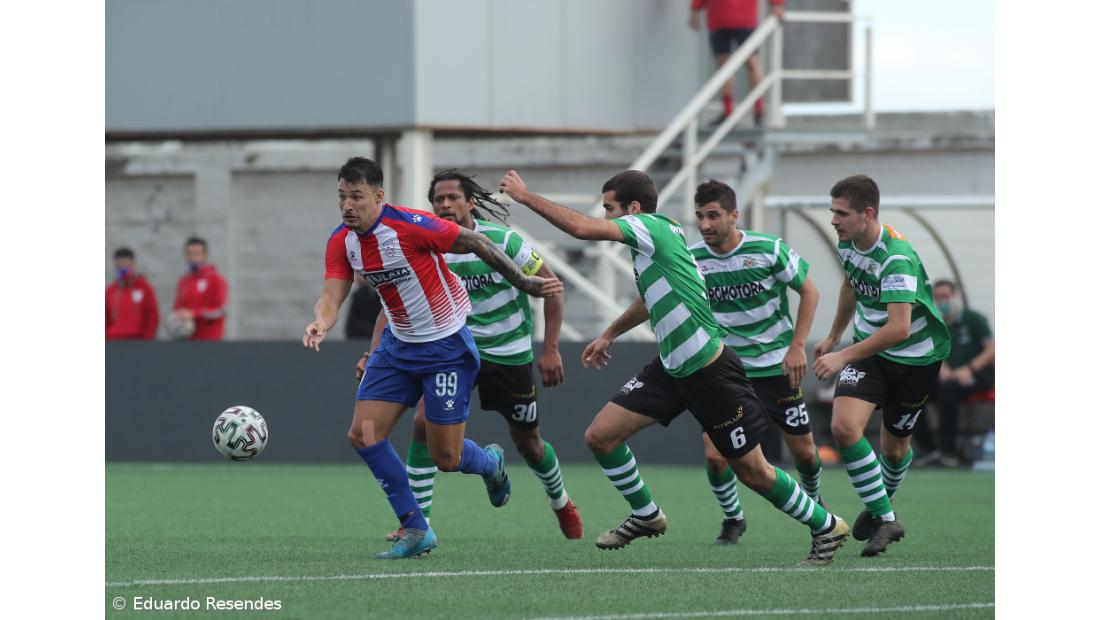 Campeonato de Futebol dos Açores suspenso até final do ano