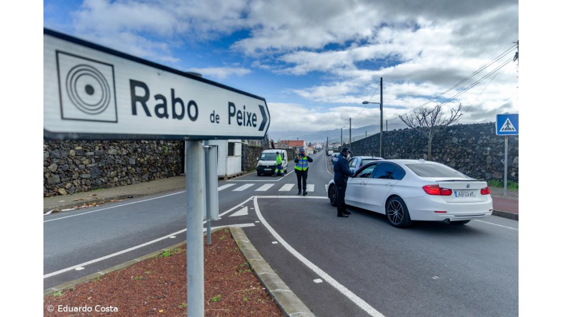 Cerca sanitária em Rabo de Peixe prolongada até ao dia 13