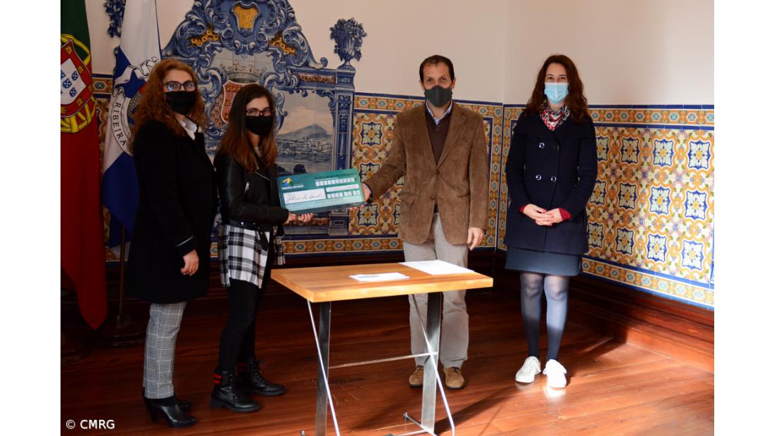 Câmara da Ribeira Grande atribui bolsas de mérito escolar – Imagem 3