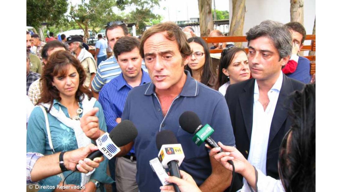 Portas diz que Estado pode antecipar pagamentos aos agricultores