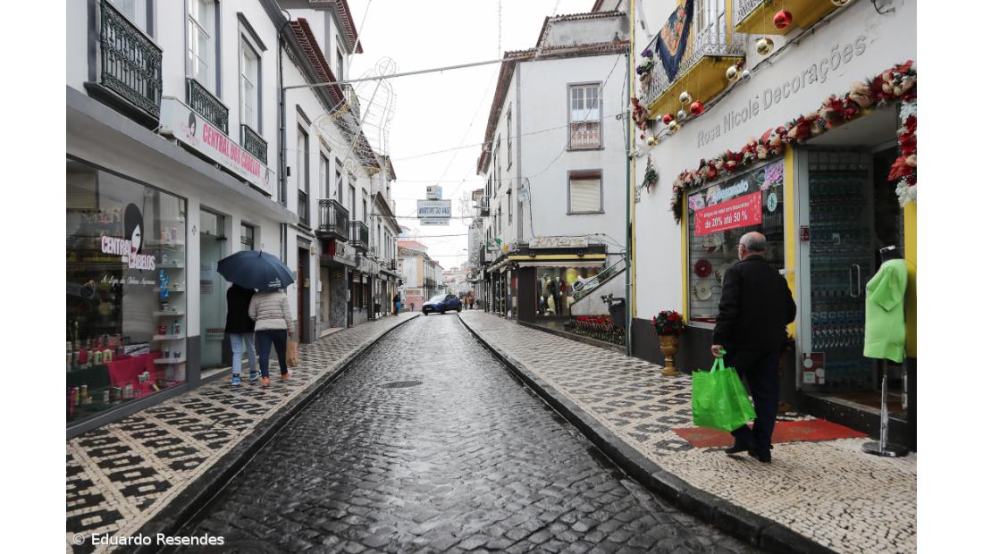Ponta Delgada em Médio Alto Risco a partir de sábado