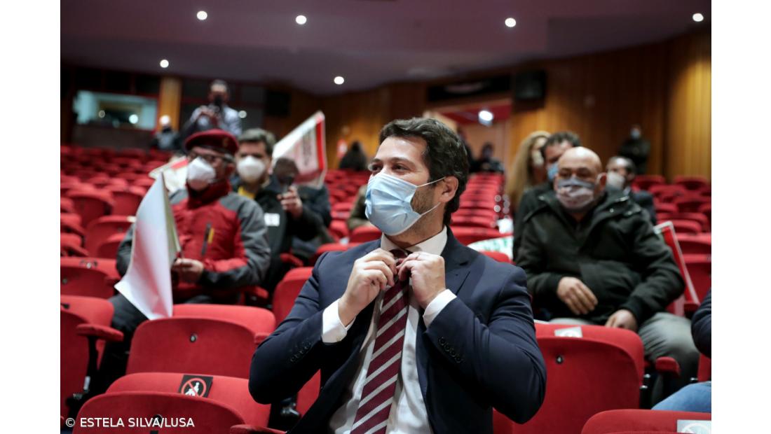 Ventura define como “principal objetivo” da legislatura ultrapassar PSD