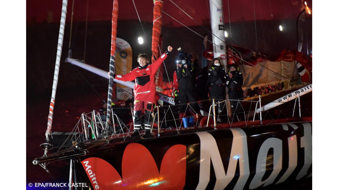 Francês Yannick Bestaven vence 9.ª edição da regata à volta do mundo Vendée Globe