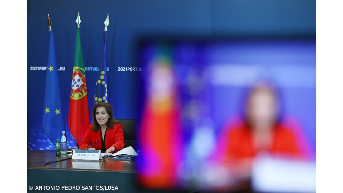 Governo reforça compensação para cessação de contratos a termo para 24 dias/ano