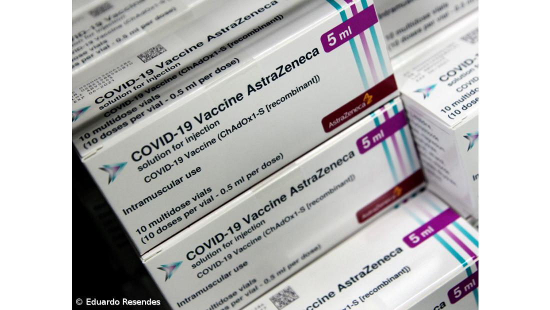 Lotes suspensos da AstraZeneca não foram distribuídos em Portugal, garante DGS/Infarmed