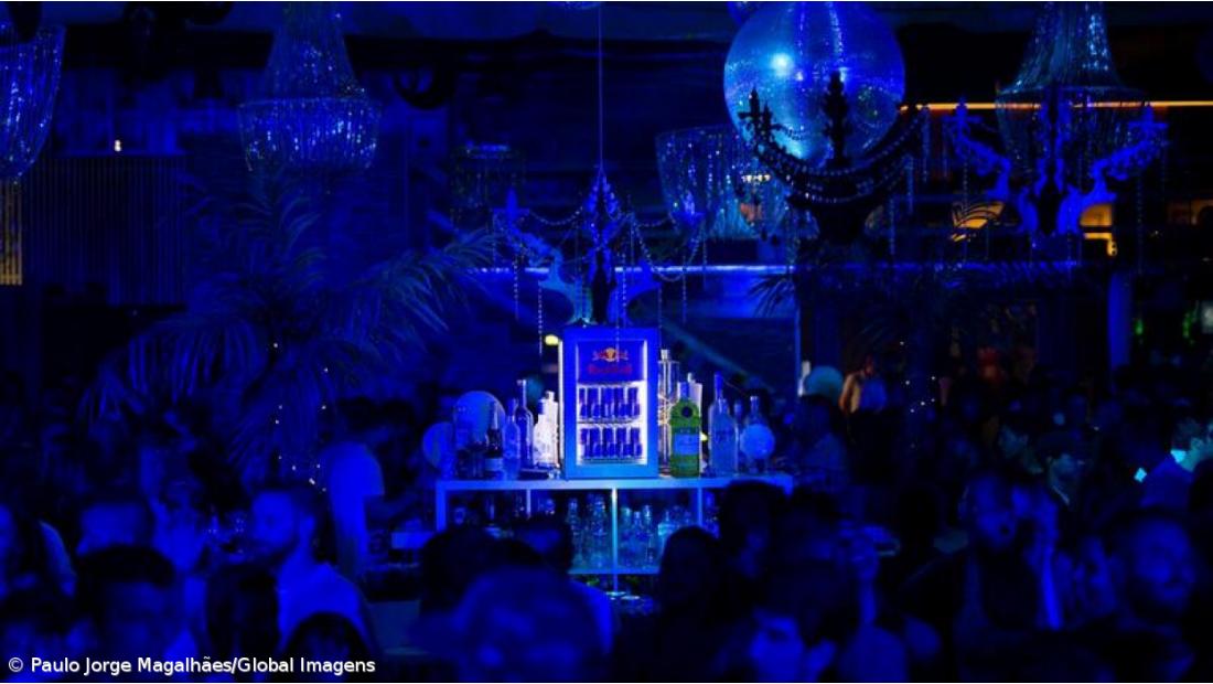 Peritos sugerem acabar com limitação no acesso a lojas, bares e discotecas