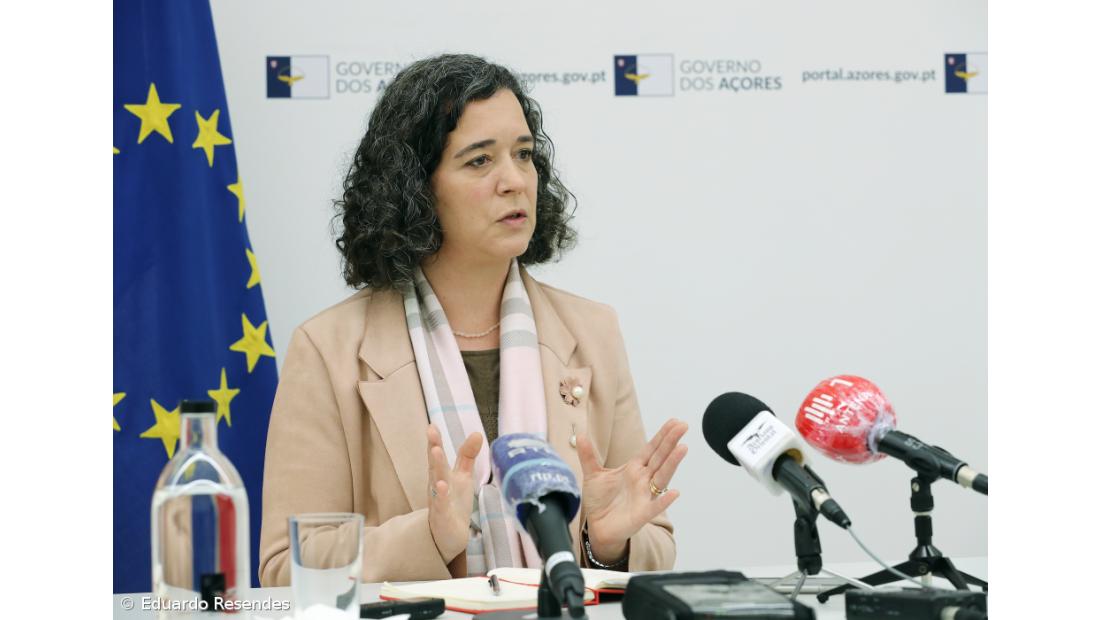 Açores emitem norma que garante aos alunos "direitos iguais" na escolaridade obrigatória