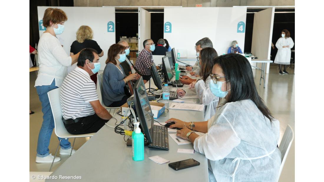 Açores completam vacinação a maiores de 60 anos na próxima semana