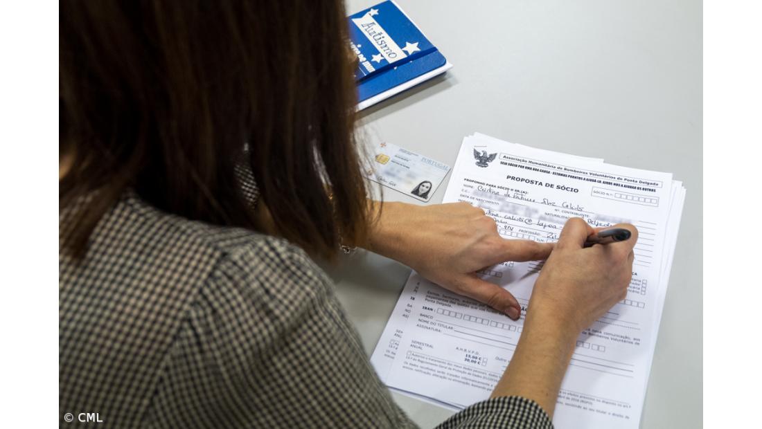 Cristina Calisto visitou os Bombeiros Voluntários de Ponta Delgada  – Imagem 2