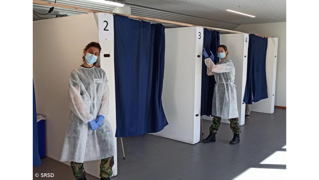 Estudantes açorianos deslocados devem inscrever-se para vacinação nas férias