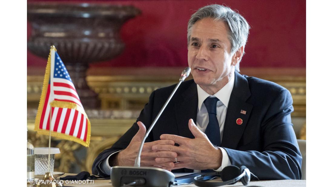 Secretário de Estado dos EUA diz que território da NATO será defendido