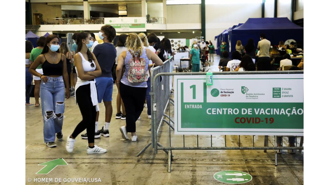 Madeira com 81% da população residente com vacinação completa