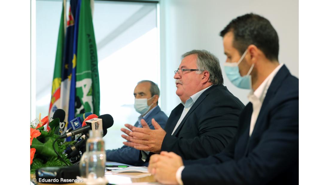 Lavoura ameaça reduzir vacas se indústria não subir preço do leite