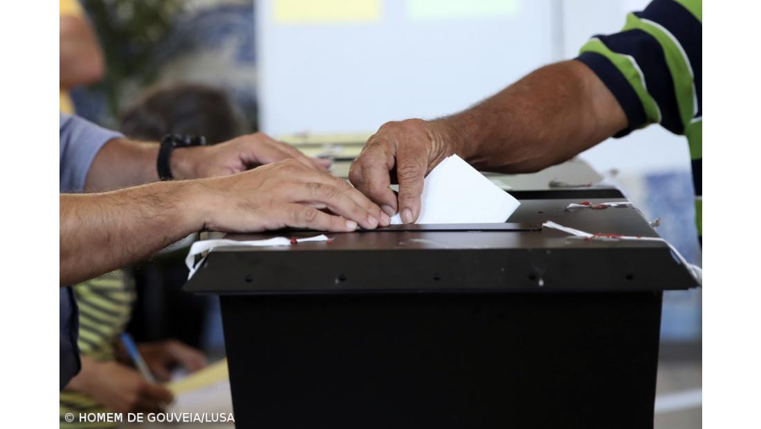 Abstenção foi mais baixa nos concelhos com mais casos de Covid-19