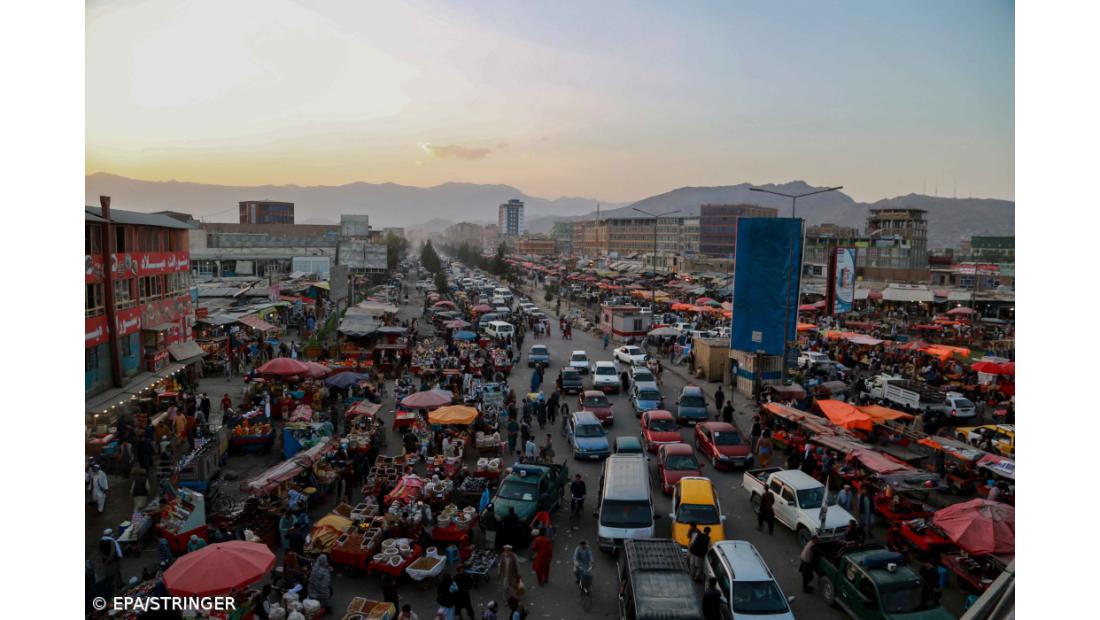 Talibãs e EUA reuniram-se presencialmente para discutir situação do Afeganistão