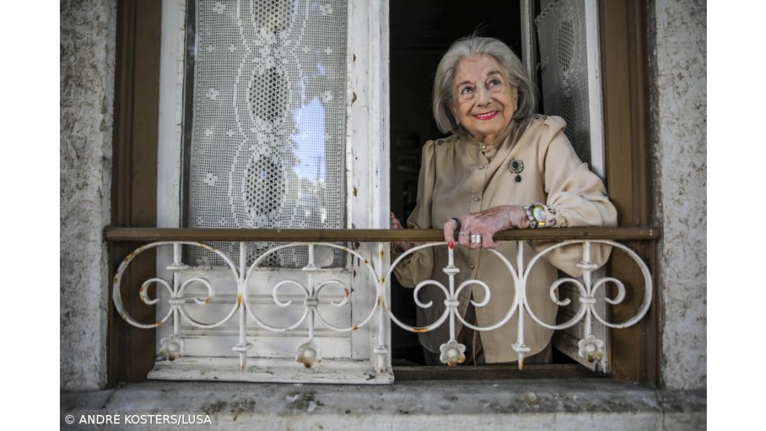 Eunice Muñoz volta ao palco do D. Maria no dia em que assinala 80 anos de estreia naquele palco