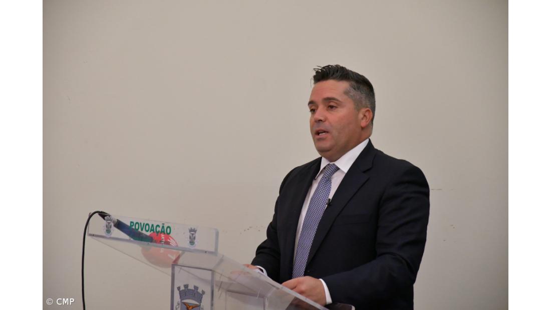  Autarcas do PS suspendem mandatos de deputados ao parlamento regional – Imagem 1