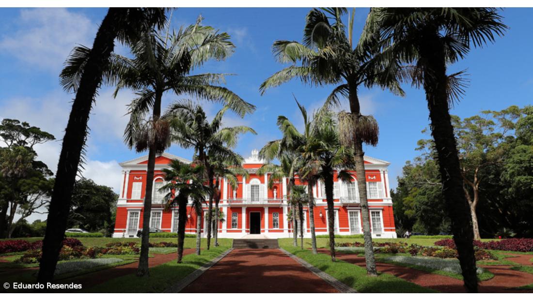 Presidente do Governo dos Açores assume Comunidades, Comunicações e Poder Local