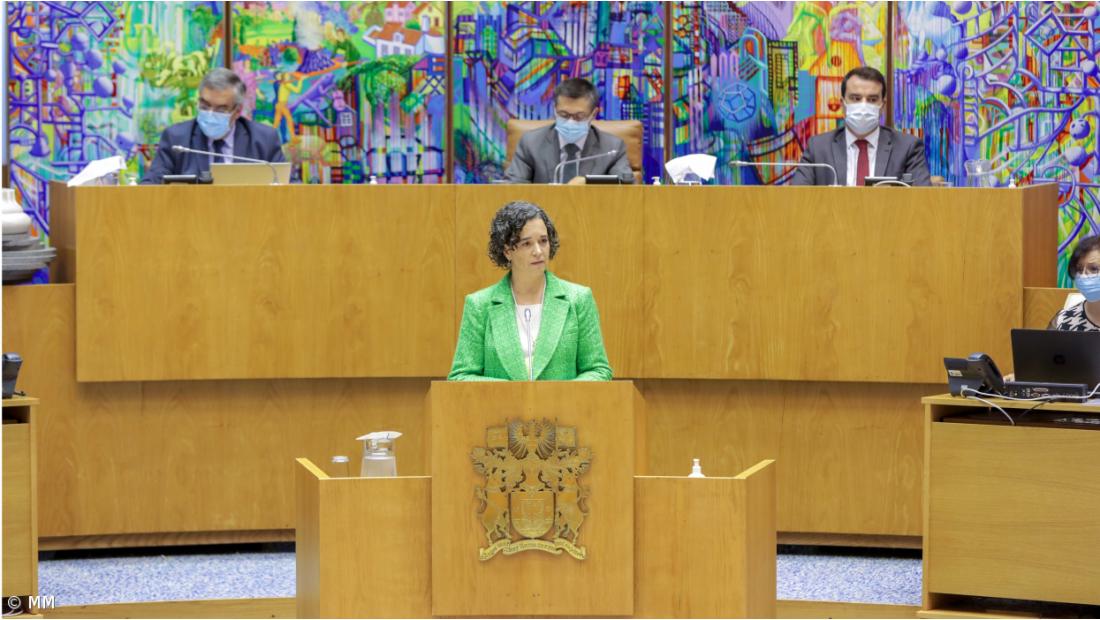 Escola Domingos Rebelo com manuais digitais prontos para distribuir 