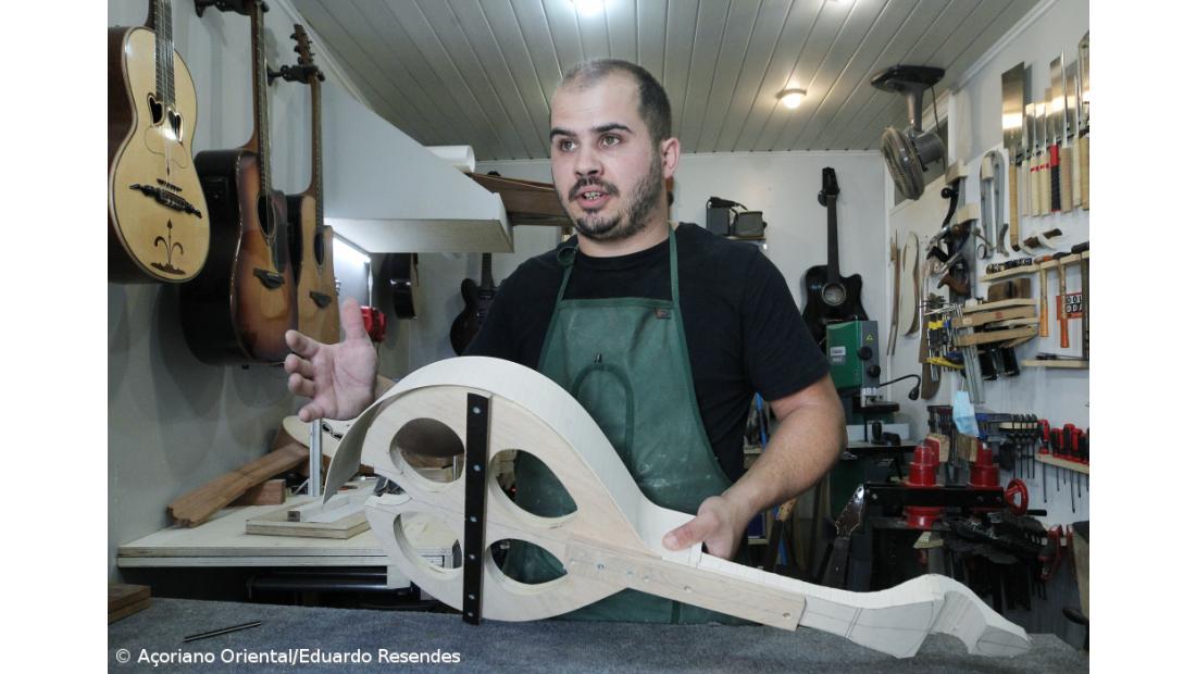Hugo Raposo, one of rare luthiers in the Azores – Imagem 2