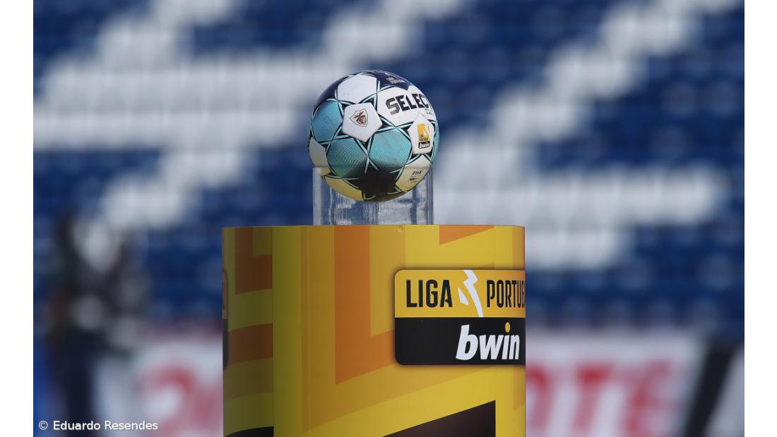 Sporting tenta regressar às vitórias, Benfica com teste difícil no Bessa