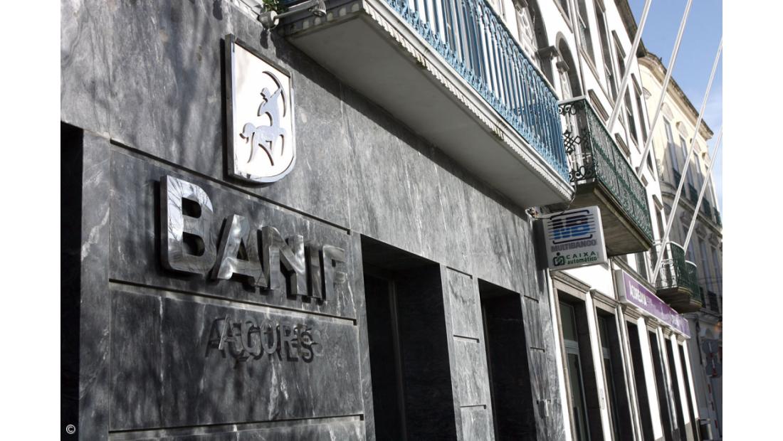 Exposição de fotografia no Banif