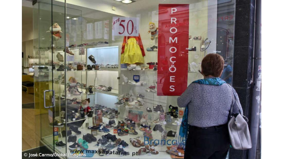 Trabalhadores de distribuição e comércio estão hoje em greve