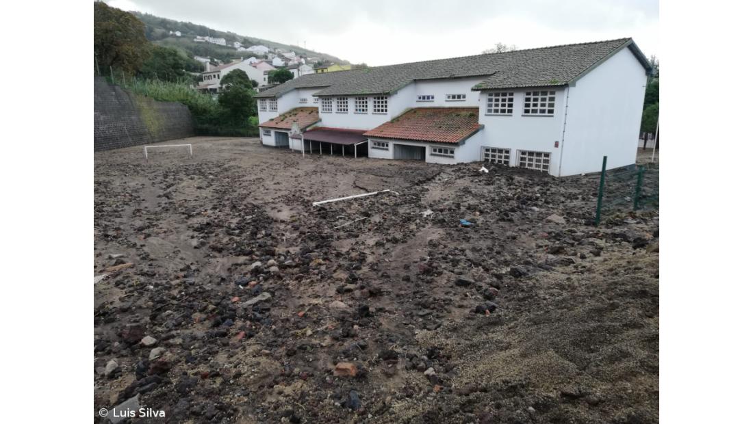 Protecção Civil registou na última madrugada 76 ocorrências em quatro ilhas  – Imagem 2