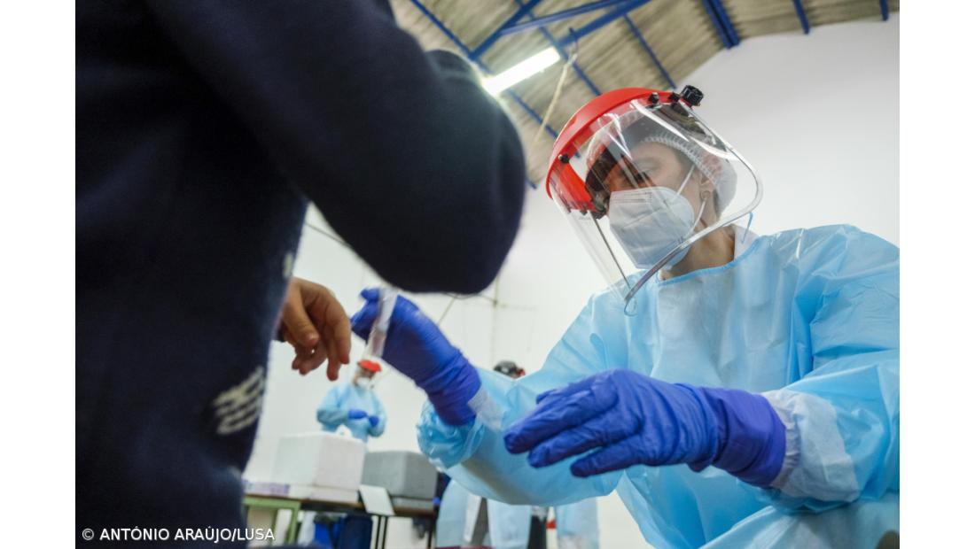 Açores registam 2 óbitos e 1.051 novos casos nas últimas 24 horas