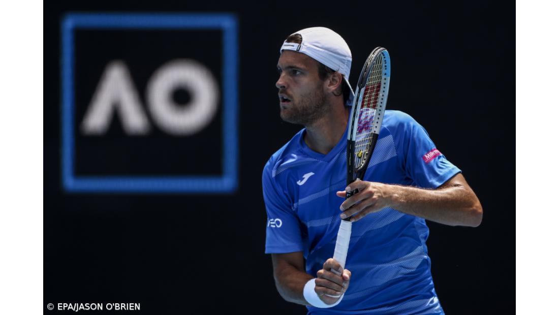 João Sousa afastado pelo espanhol Roberto Bautista